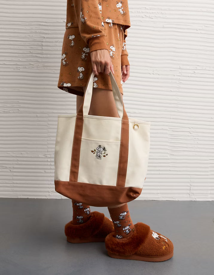 American Eagle x Snoopy Fall Collection - US exclusive UK seller