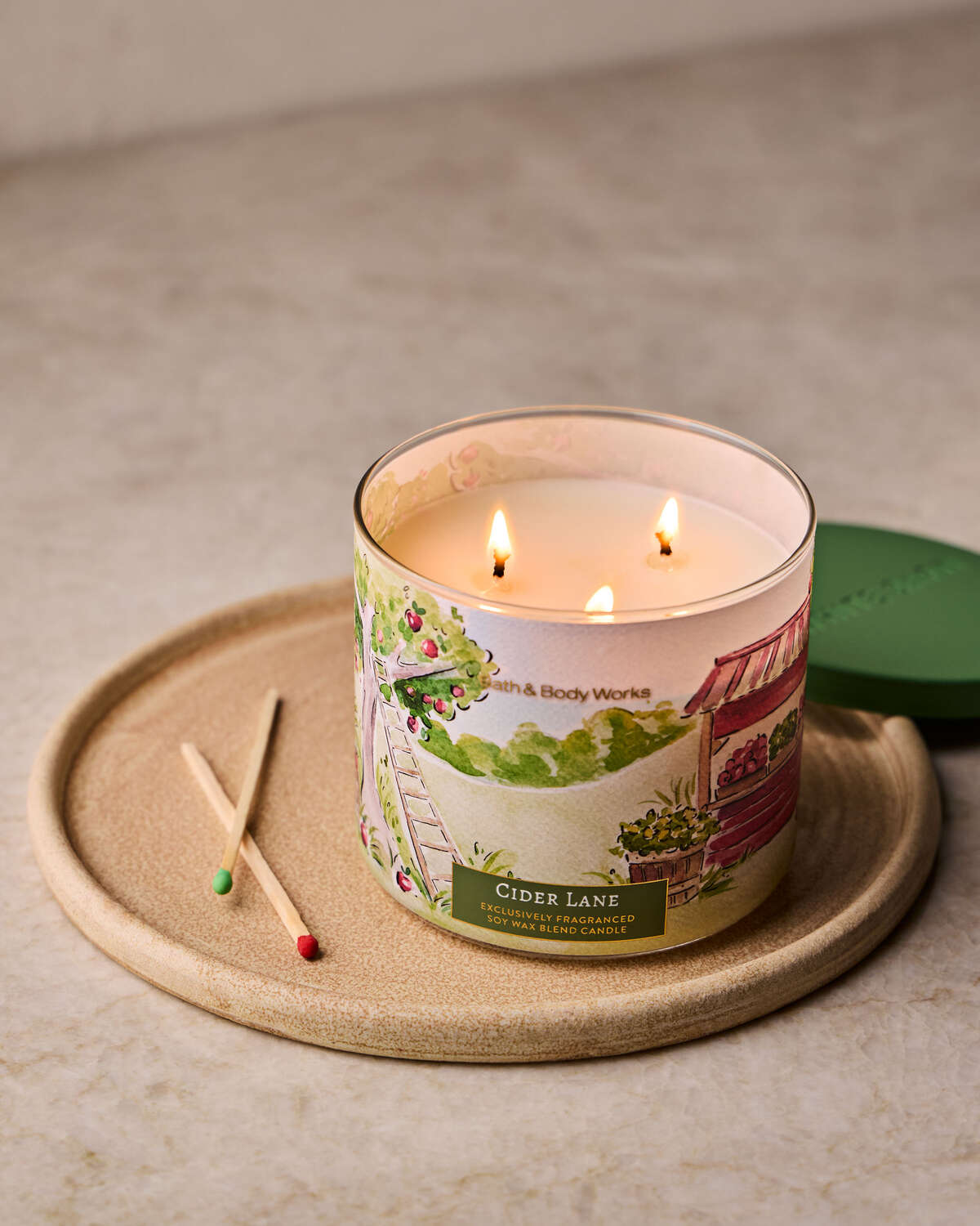 Bath & Body Works Cider Lane 3 Wick Candle