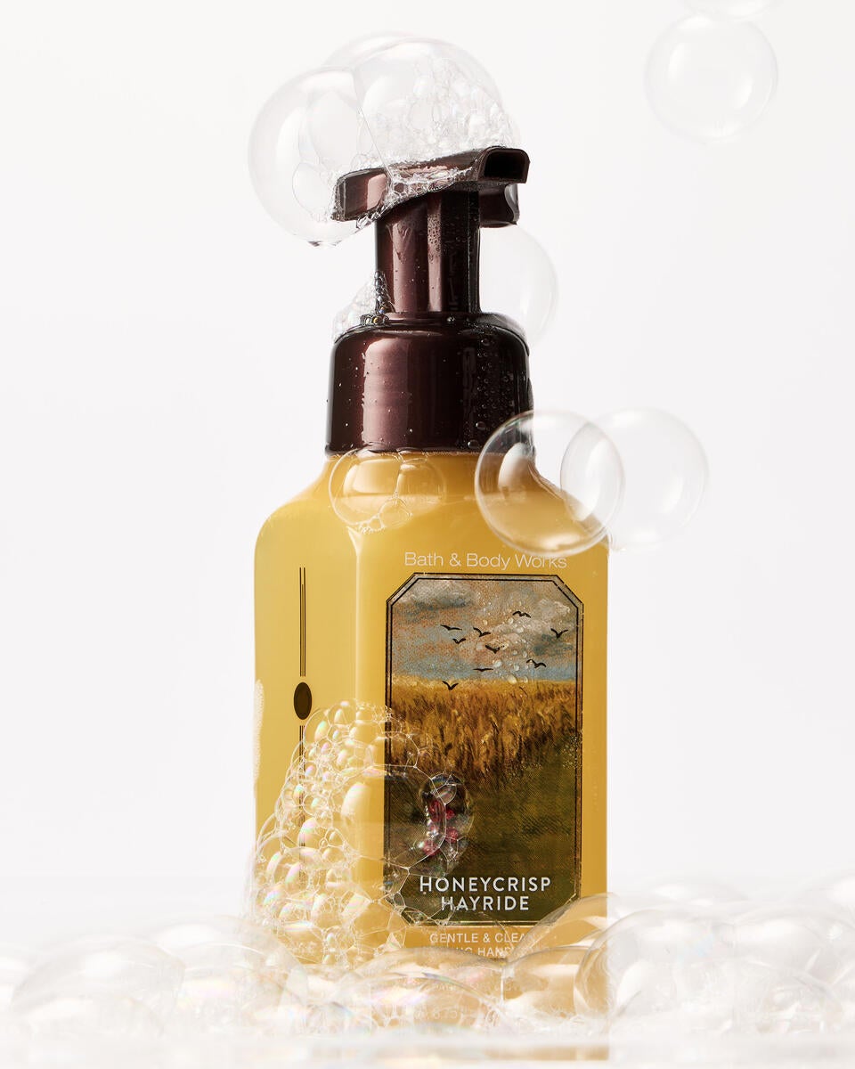 Bath & Body Works Honeycrisp Hayride Gentle And Clean Foaming Hand Soap