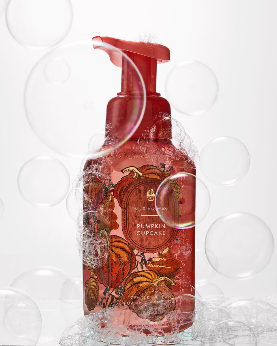 Bath & Body Works Pumpkin Cupcake Gentle And Clean Foaming Hand Soap