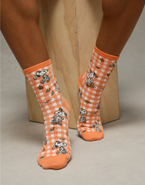 American Eagle Snoopy Cropped Crew Socks