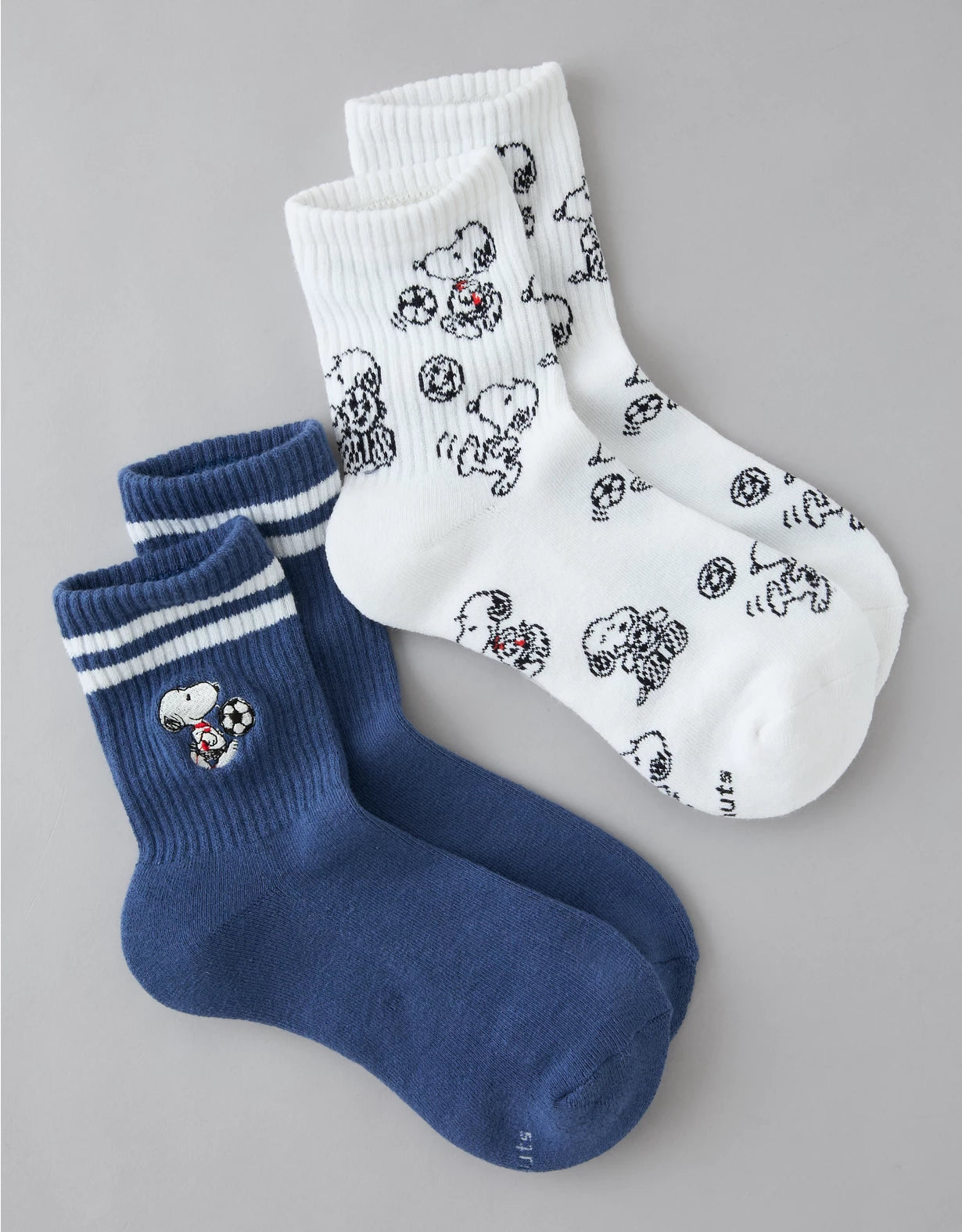 American Eagle Snoopy Cropped Crew Socks 2 Pack
