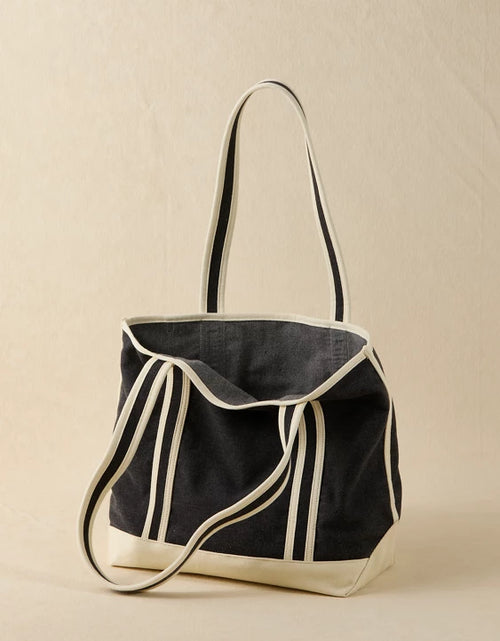 American Eagle Off-Duty Snoopy Tote Bag