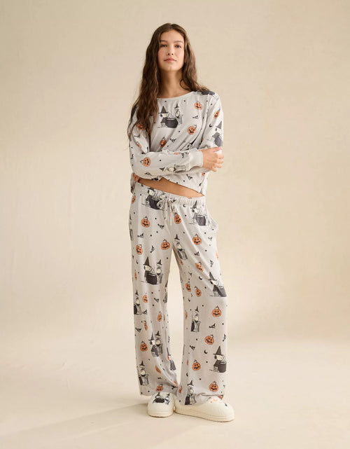American Eagle Luxe Plush Snoopy PJ Set