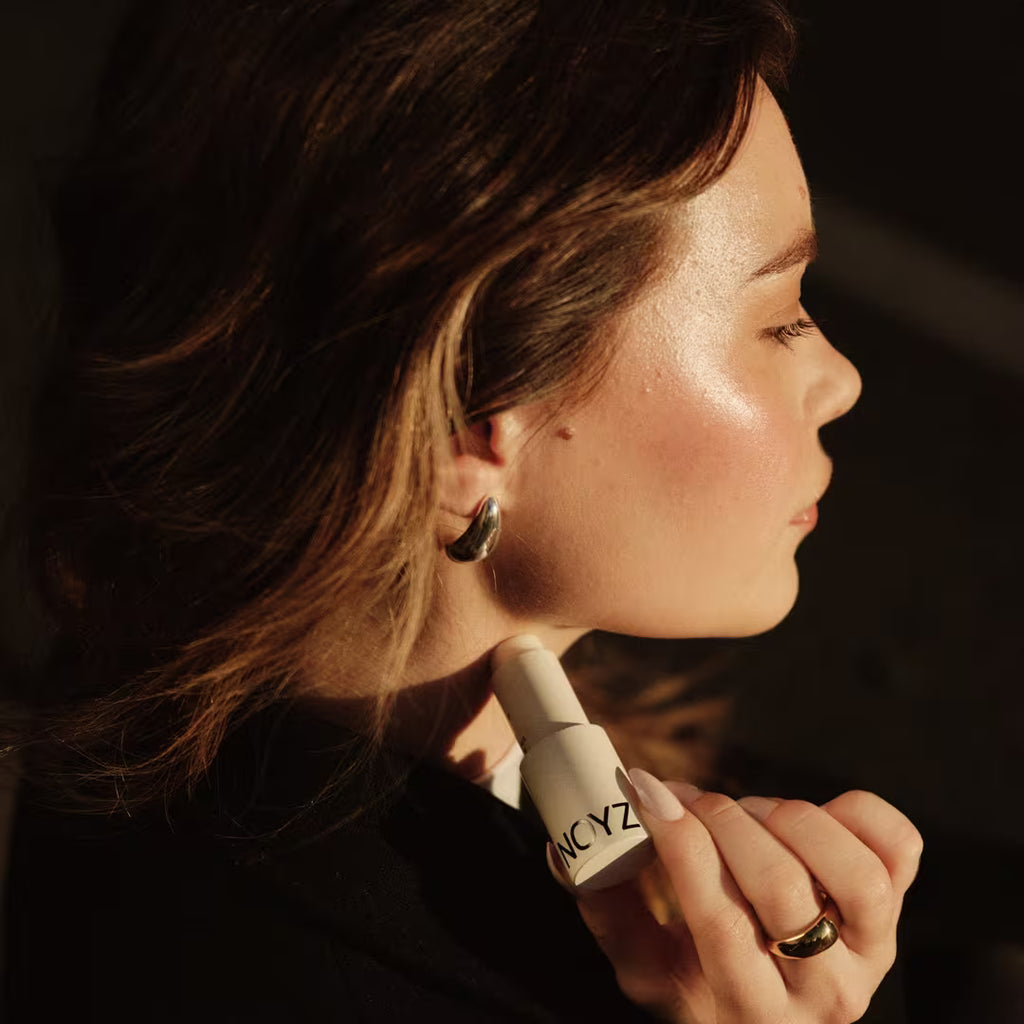 Unmute - The Solid Fragrance