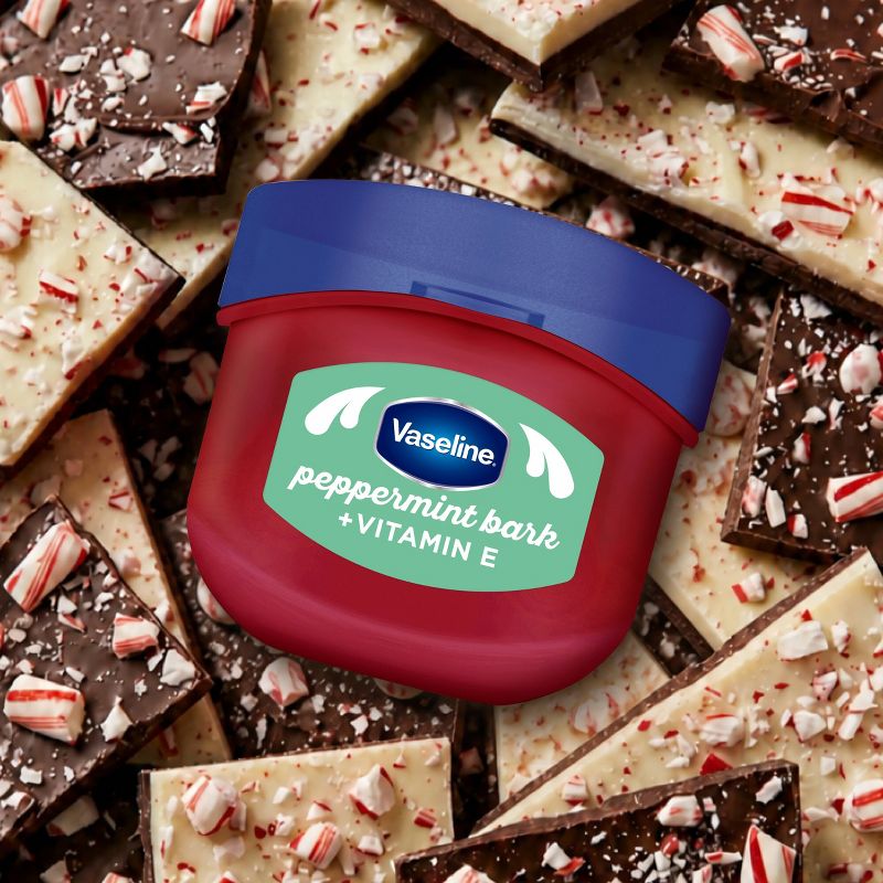 Vaseline Holiday Limited Edition Lip Balm - Peppermint Bark - 0.25oz
