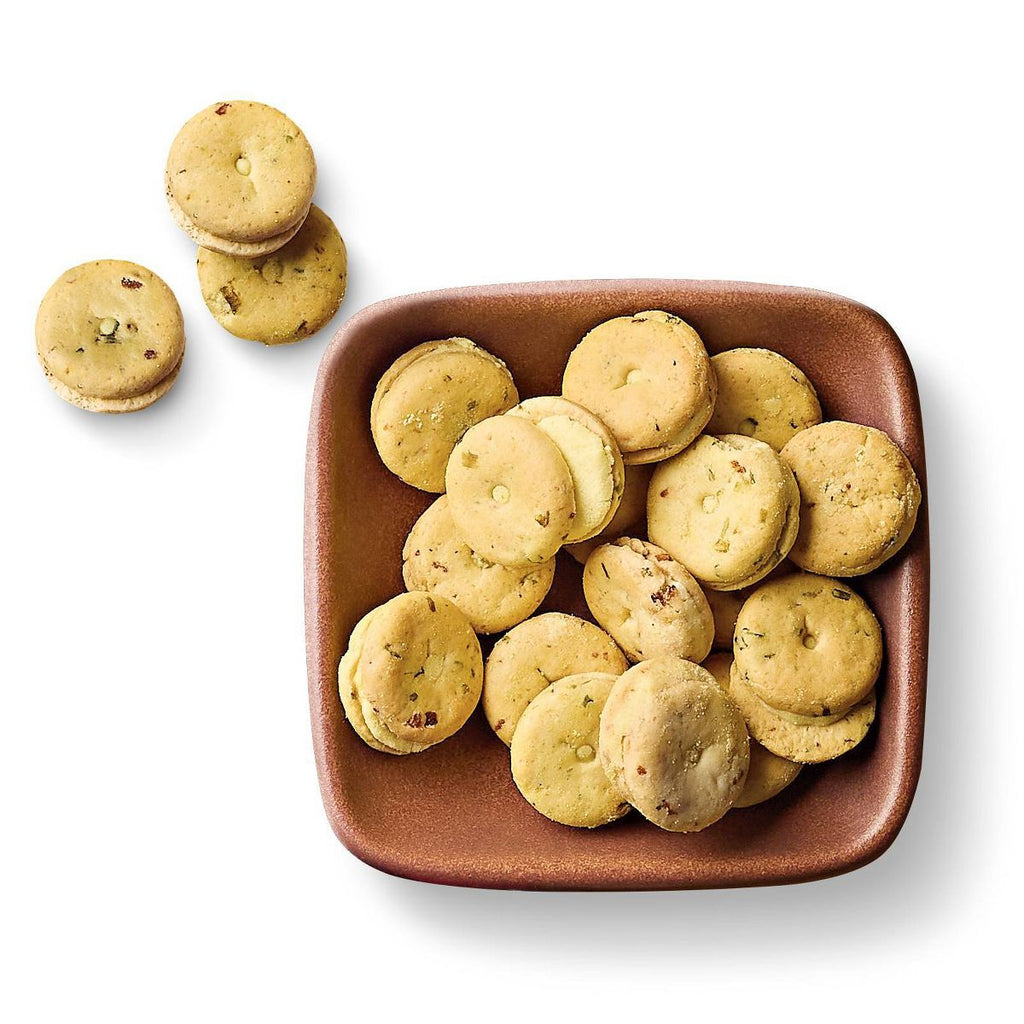 Mini Shallot & Chive Bagel Sandwich Crackers - 7.05oz