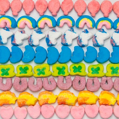 Lucky Charms Marshmallow Pouch - 4oz