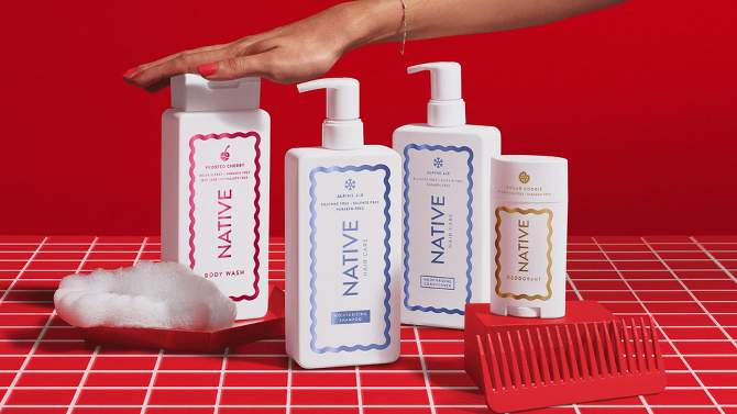 Native Sugar Cookie Body Lotion