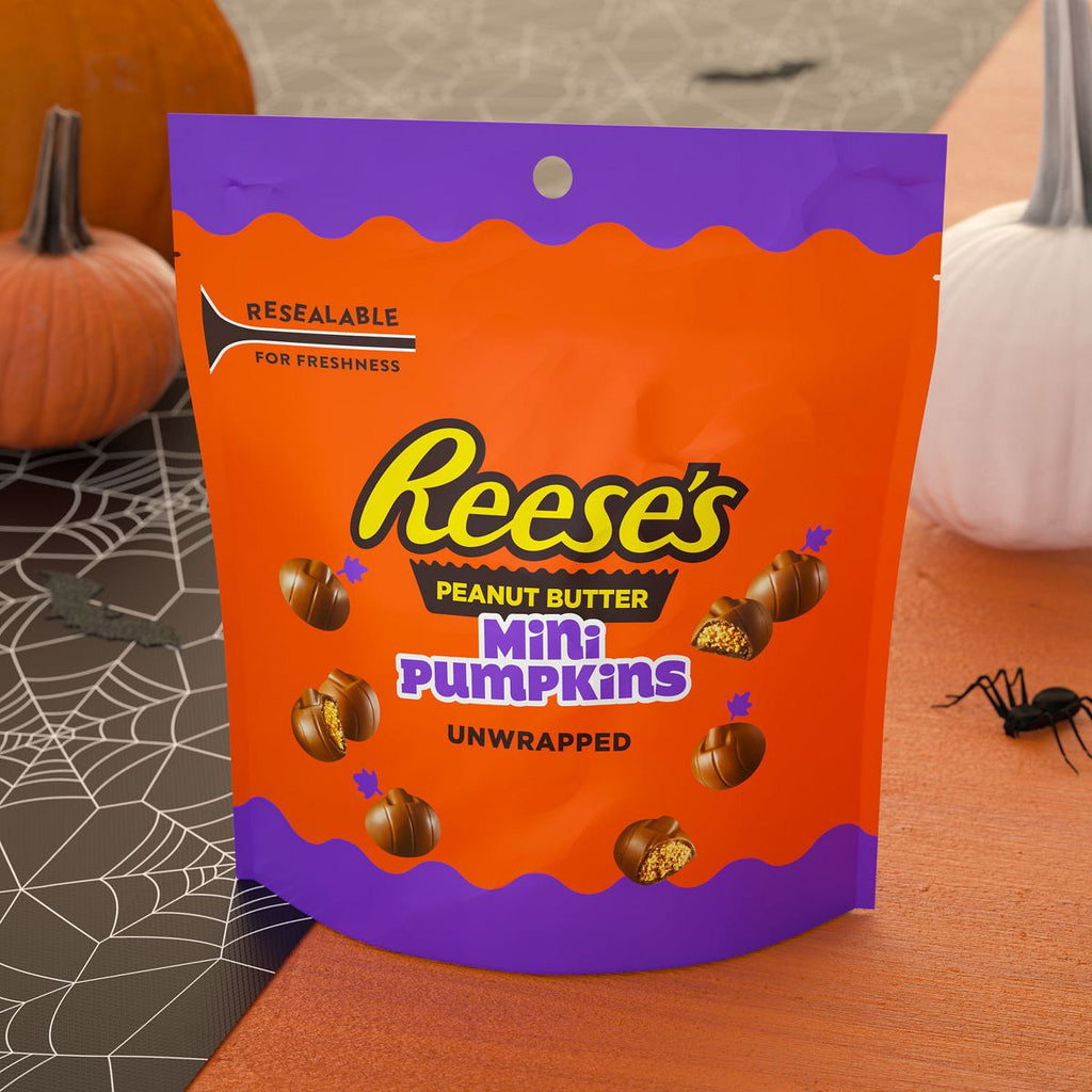Reese's Mini Peanut Butter Pumpkins Halloween Candy Pouch - 7oz