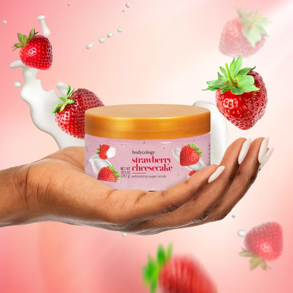 Bodycology Strawberry Cheesecake Exfoliating Sugar Scrub 10.5oz